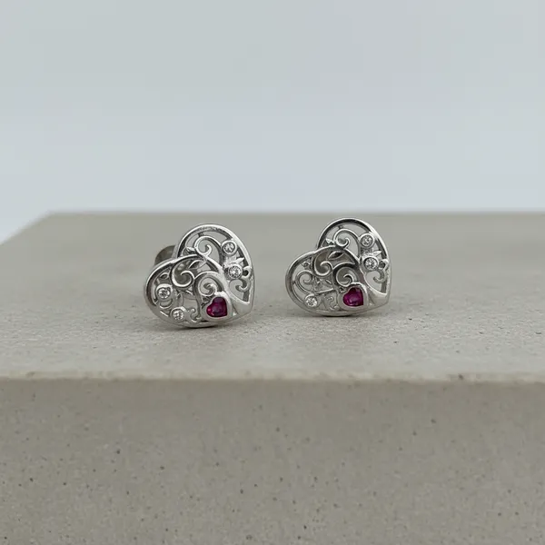 Filigree_Heart_Silver_Earrings_With_Ruby